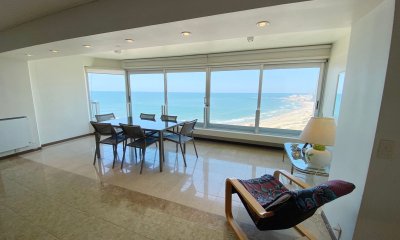 venta playa brava  3 dormitorios primera fila al mar