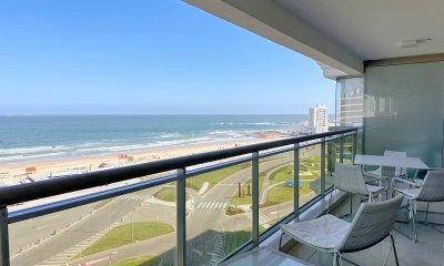 DEPARTAMENTO DE 3 DORMITORIOS EN TORRE IMPERIALE, PUNTA DEL ESTE