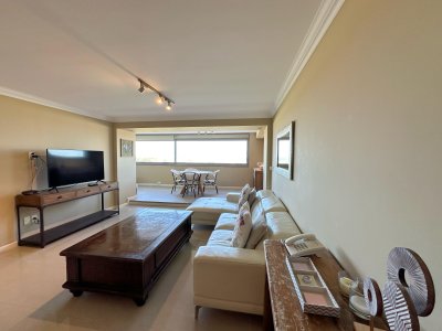 Apartamento en venta de 3 dormitorios en Imperiale, Playa Brava Punta del este - JPA10730A