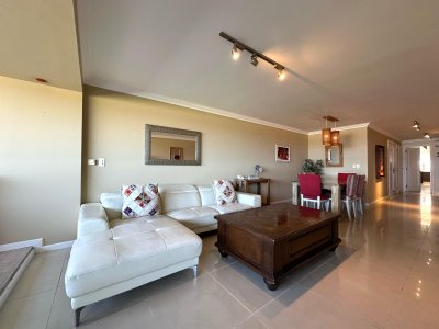 Apartamento en venta de 3 dormitorios en Imperiale, Playa Brava Punta del este - JPA10730A