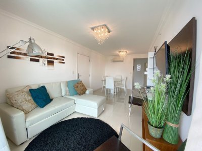 Apartamento en venta con 2 suites en Casino Tower, Punta del Este. - JPA3529A