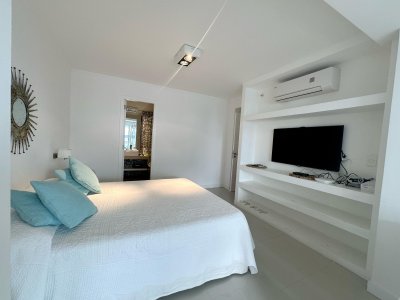 Apartamento en venta de 3 dormitorios en Forest Tower II, Punta del Este - JPA10801A