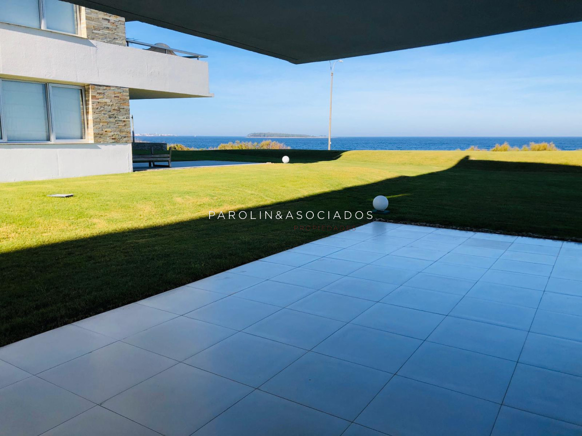 Apartamento en venta en edificio Lumiere, Punta del Este. - JPA1581A