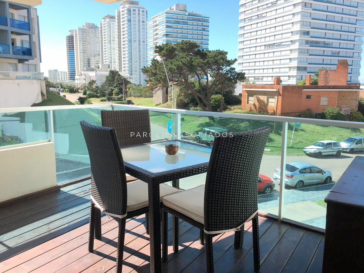 Apartamento en venta de 2 dormitorios en Brava, Punta del Este. - JPA4061A