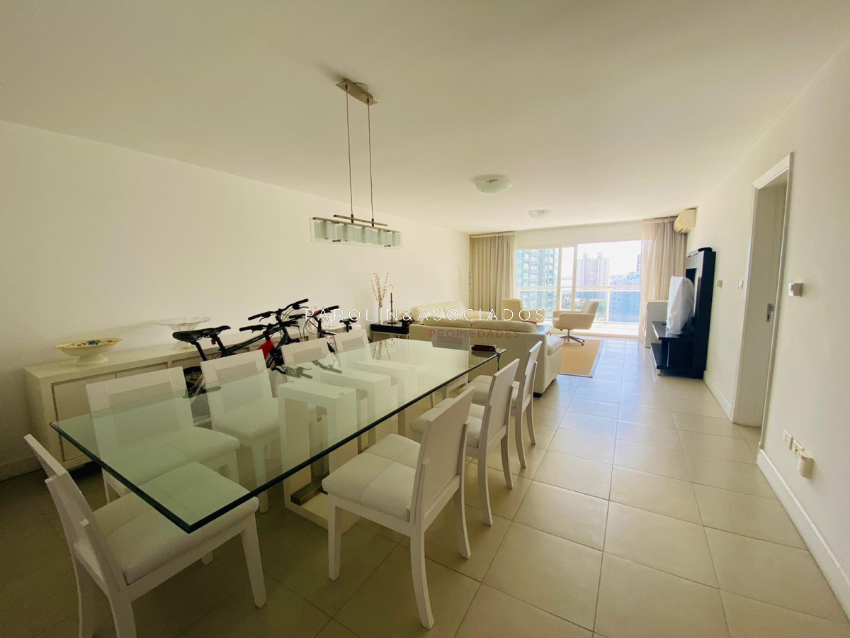 Aidy Grill - GoPunta - Portal Inmobiliario de Punta del Este - Maldonado