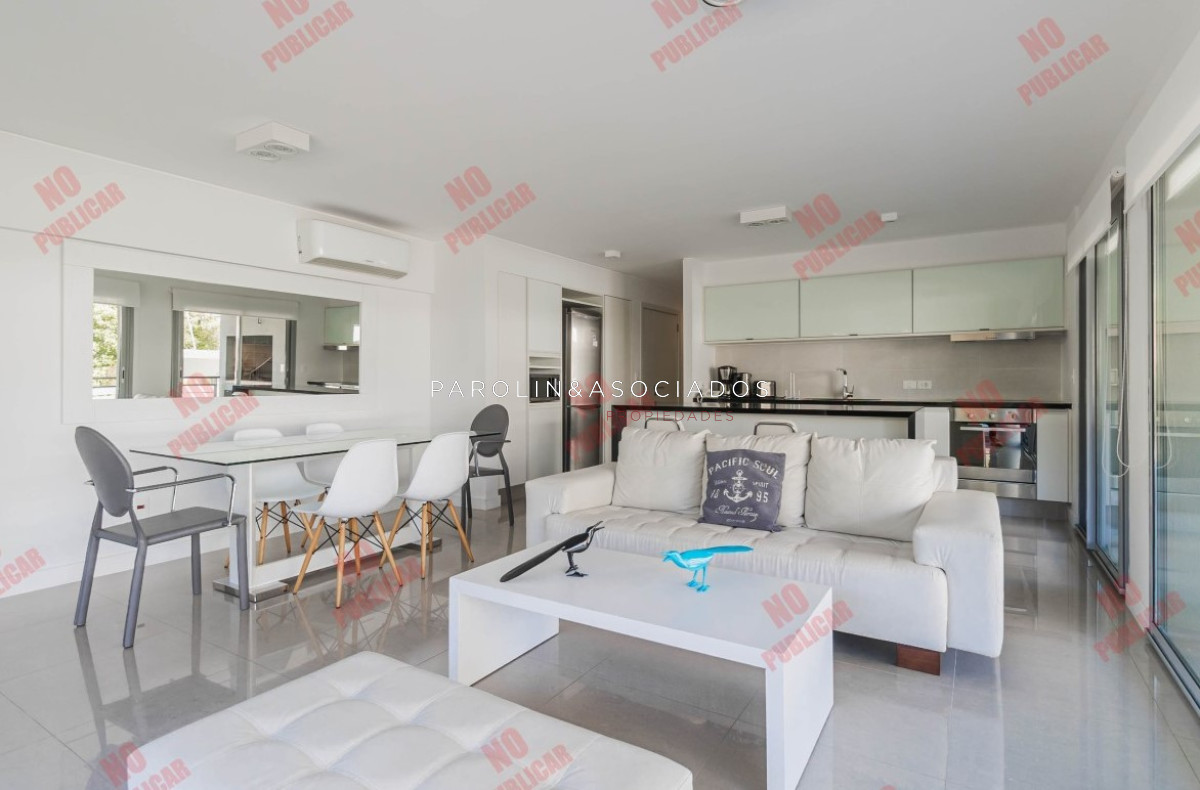 Apartamento en venta de 2 dormitorios en Rincón del Indio, Punta del Este. - JPA9850A