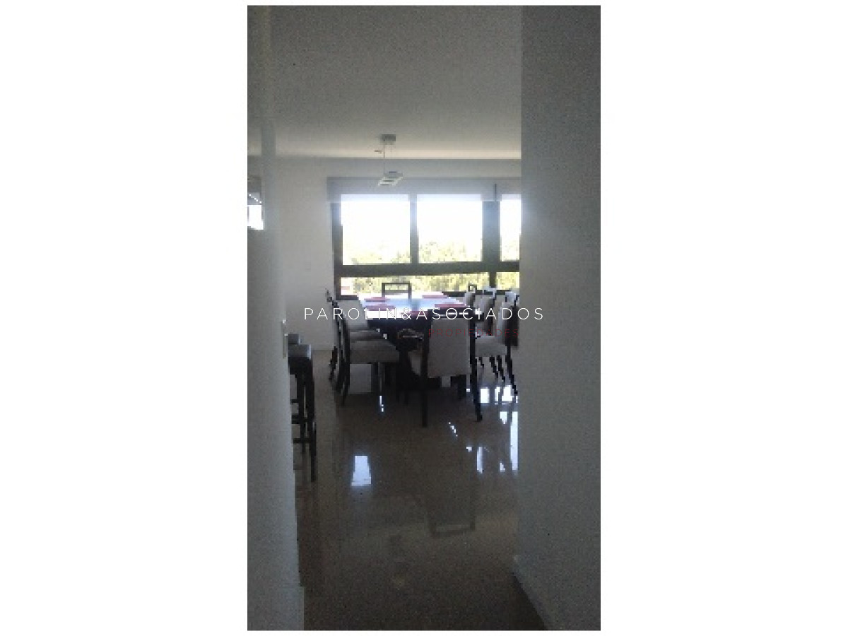 Apartamento en venta de 2 dormitorios en Tiziano, Punta del Este. - JPA1231A