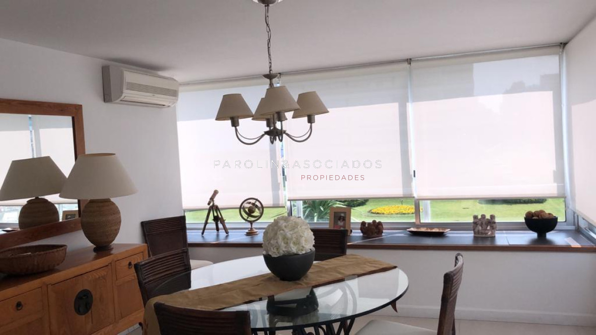 Apartamento en venta de 3 dormitorios en Torre Tiburón, Punta del Este. - JPA1431A