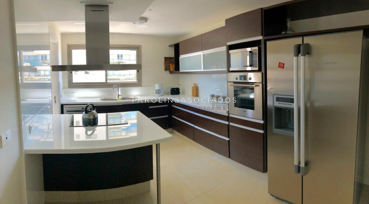 Brava - GoPunta - Portal Inmobiliario de Punta del Este - Maldonado