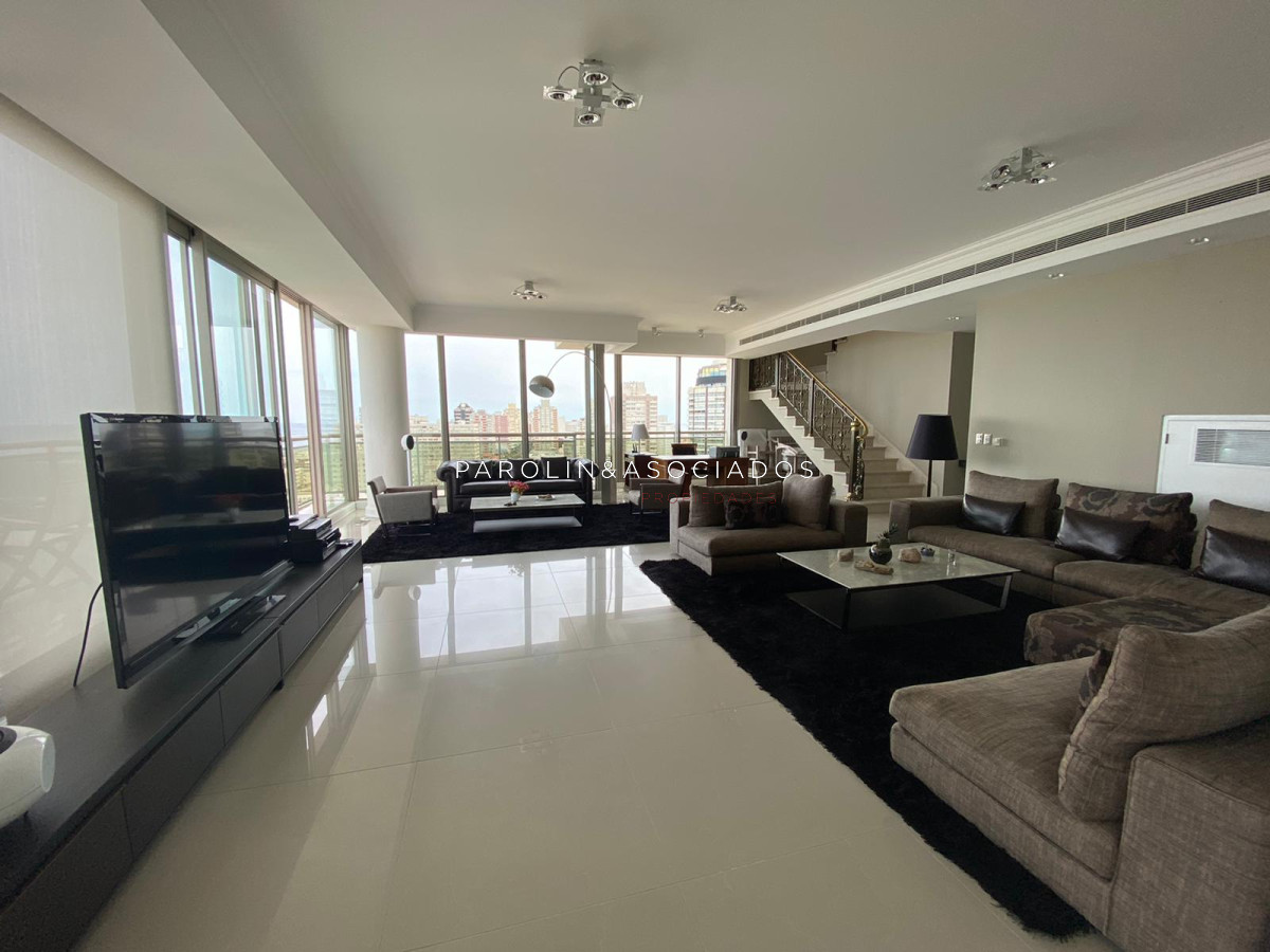Brava - GoPunta - Portal Inmobiliario de Punta del Este - Maldonado