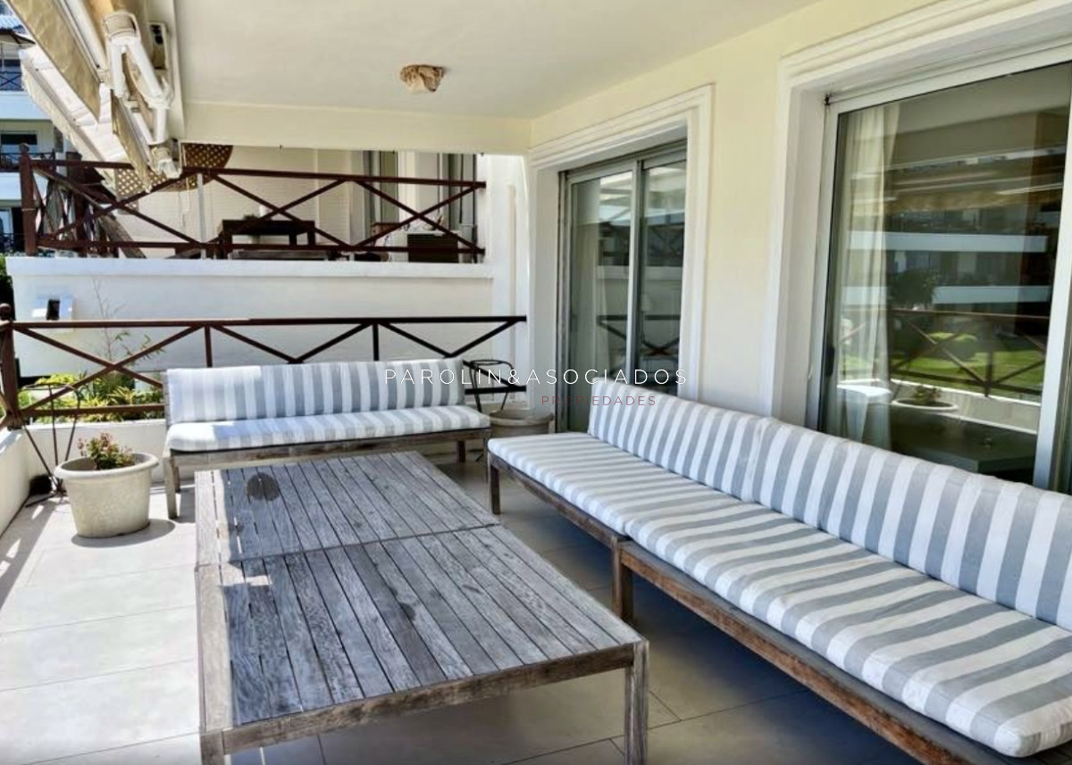 Bikini - GoPunta - Portal Inmobiliario de Punta del Este - Maldonado