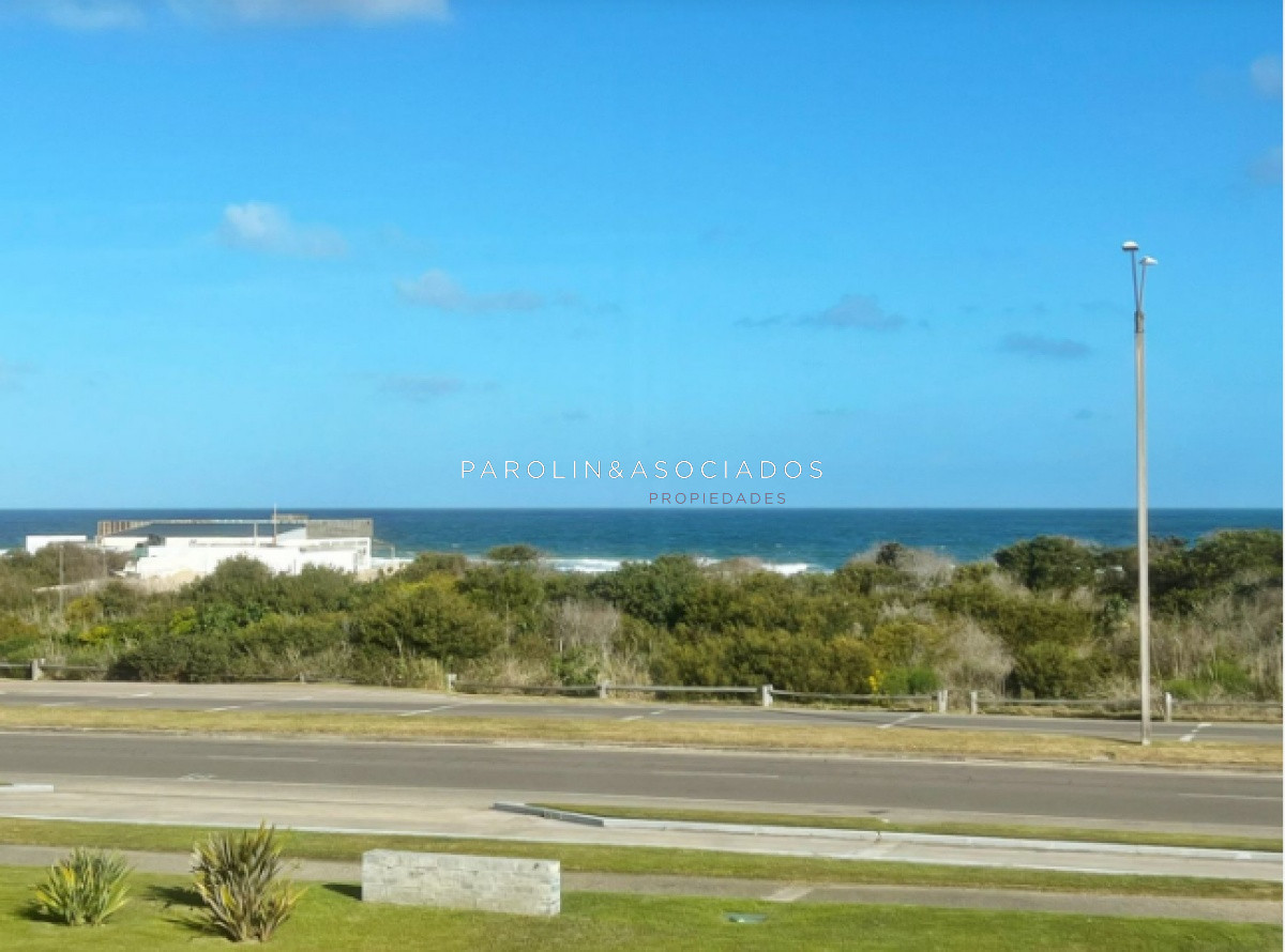 Apartamento en venta de 3 dormitorios + dependencia en edificio Indigo, Punta del Este. - JPA6969A