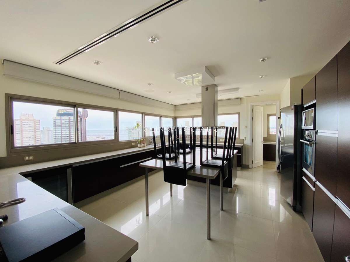 Brava - GoPunta - Portal Inmobiliario de Punta del Este - Maldonado