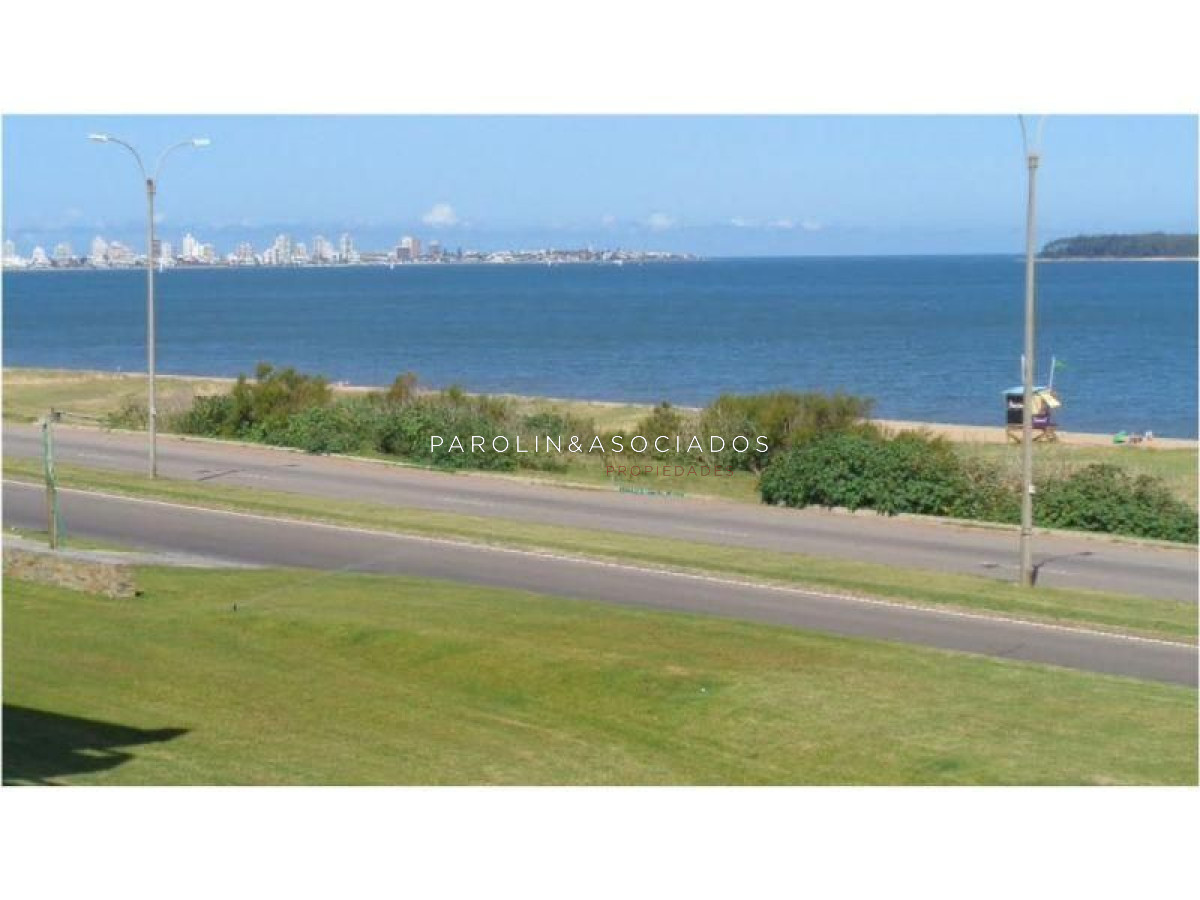  Apartamento en venta 2 dormitorios en Lumiere, Punta del Este   