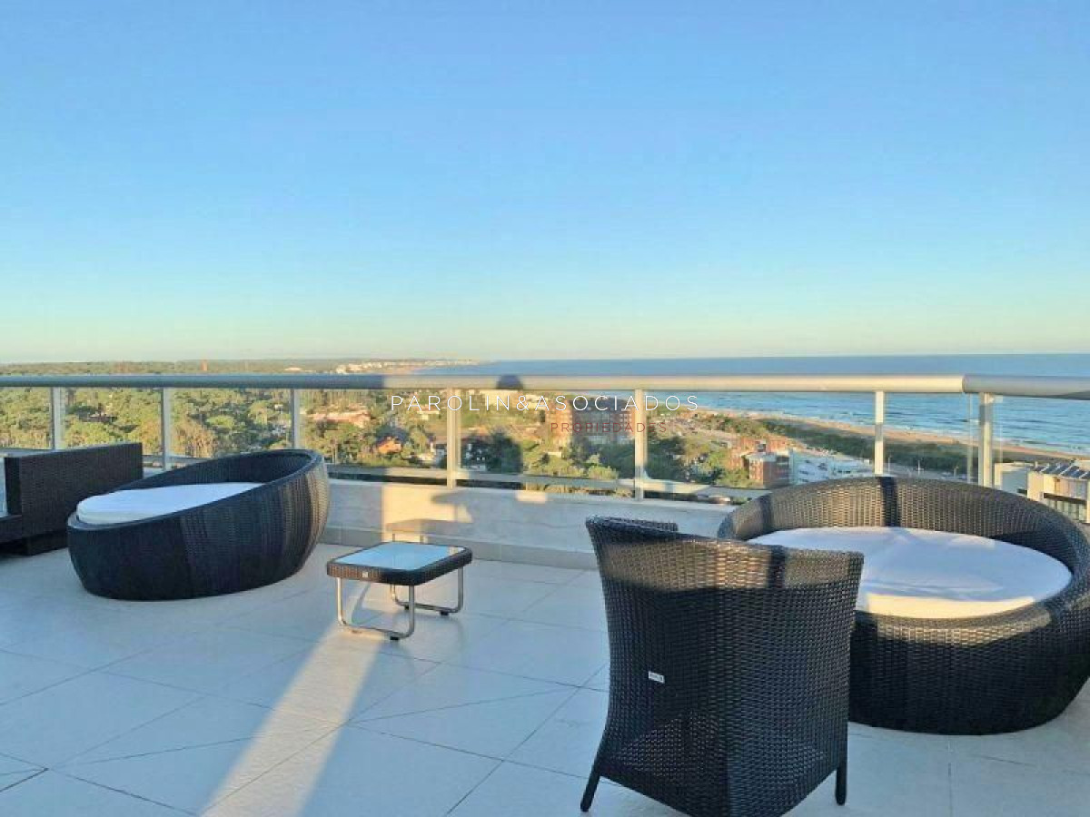 Pent-house en venta en Quartier del Mar, Punta del Este. - JPA315A
