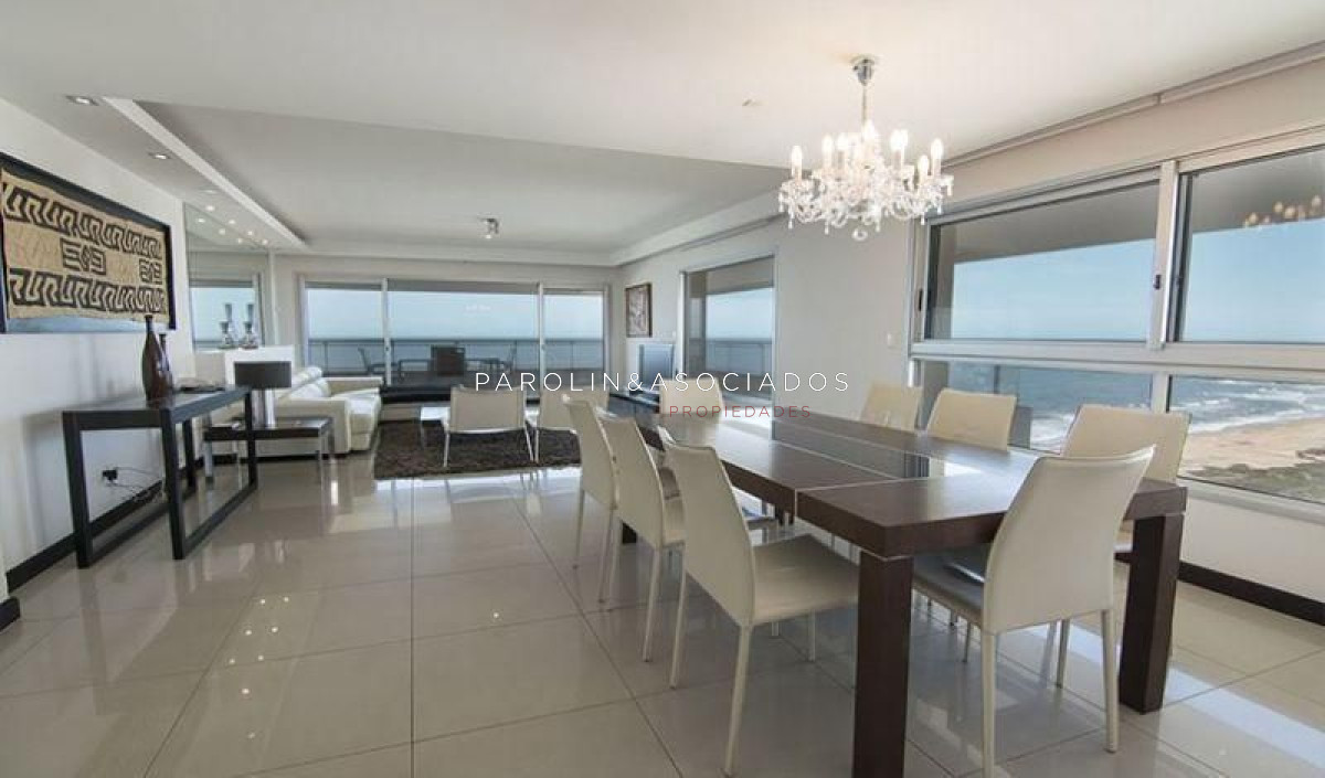 Apartamento en venta en Tiburón III, Punta del Este