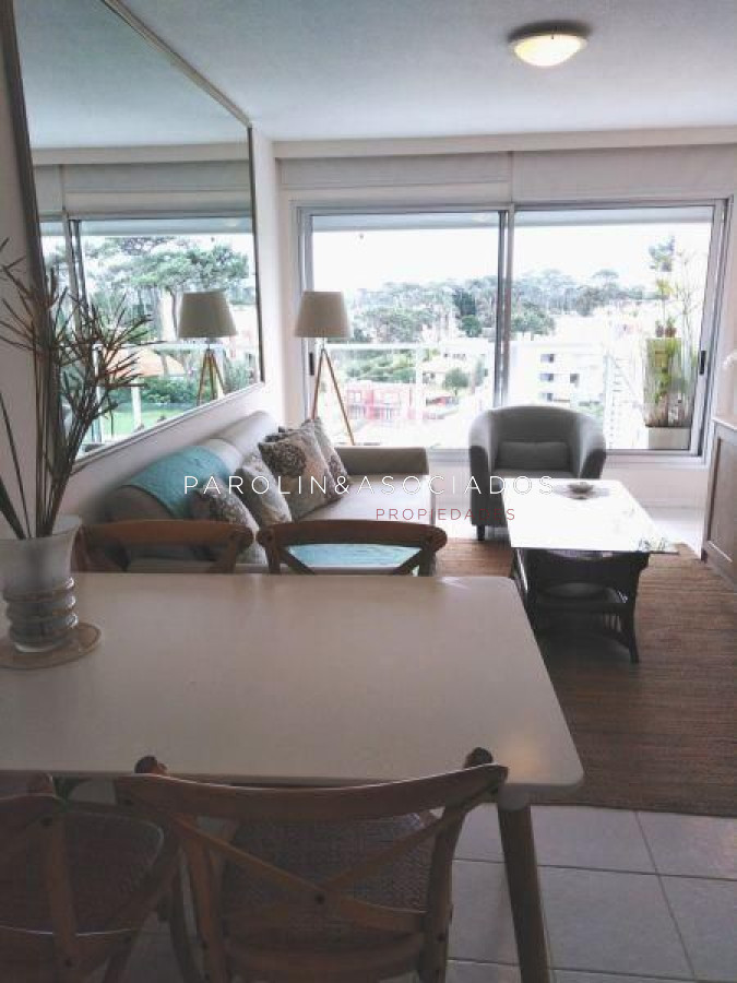 Apartamento en venta de 1 dormitorio en Mansa, Punta del Este. - JPA499A