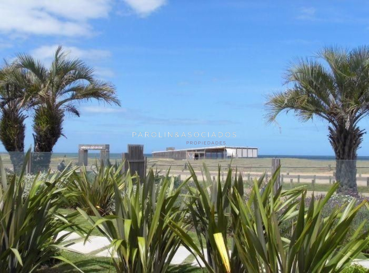 Apartamento en venta de 3 dormitorios en Selena, Punta del Este.