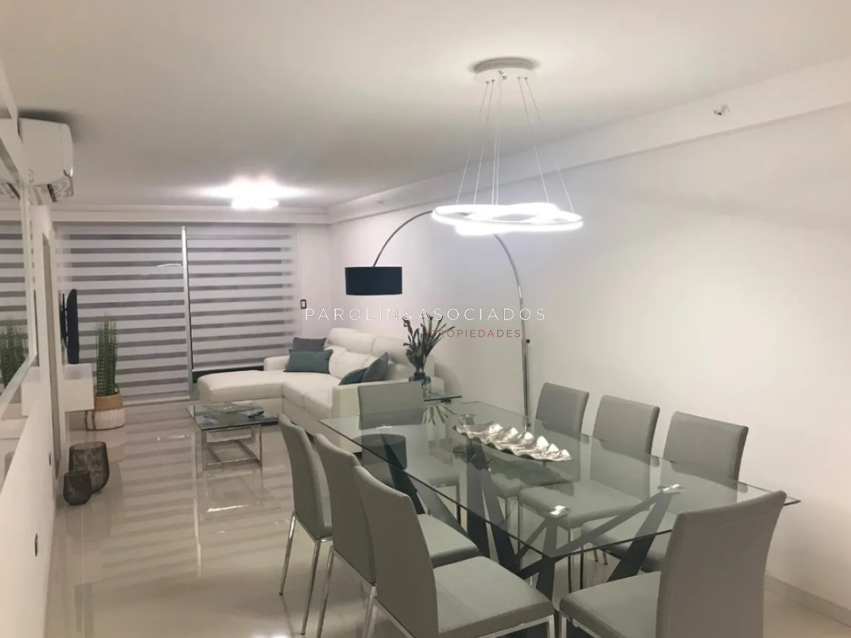 Apartamento de 2 dormitorios en venta en Look Tower, Punta del Este. - JPA1419A