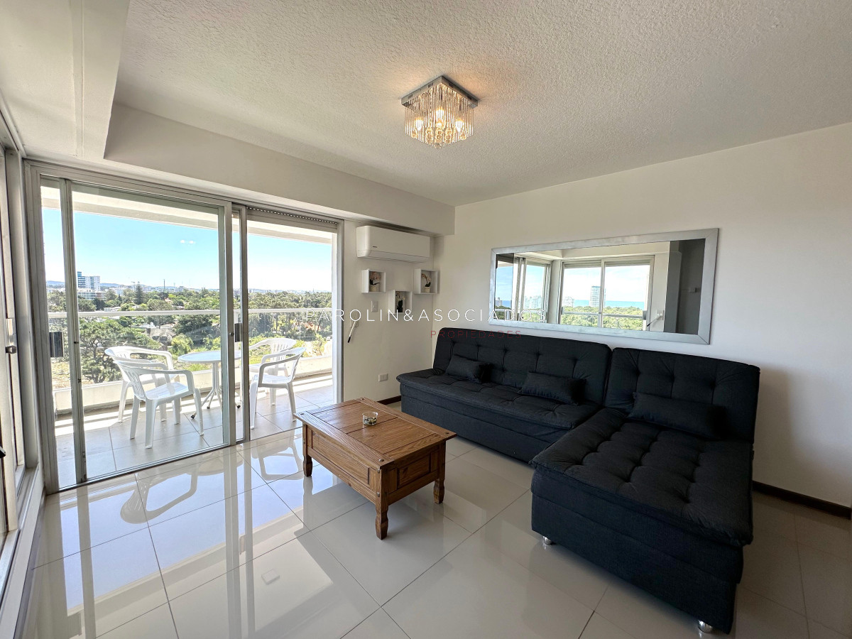 Departamento en alquiler temporal de 2 dormitorios en Edificio Parquemar Bosque, Roosevelt Punta del Este - GoPunta - Portal Inmobiliario de Punta del Este - Maldonado