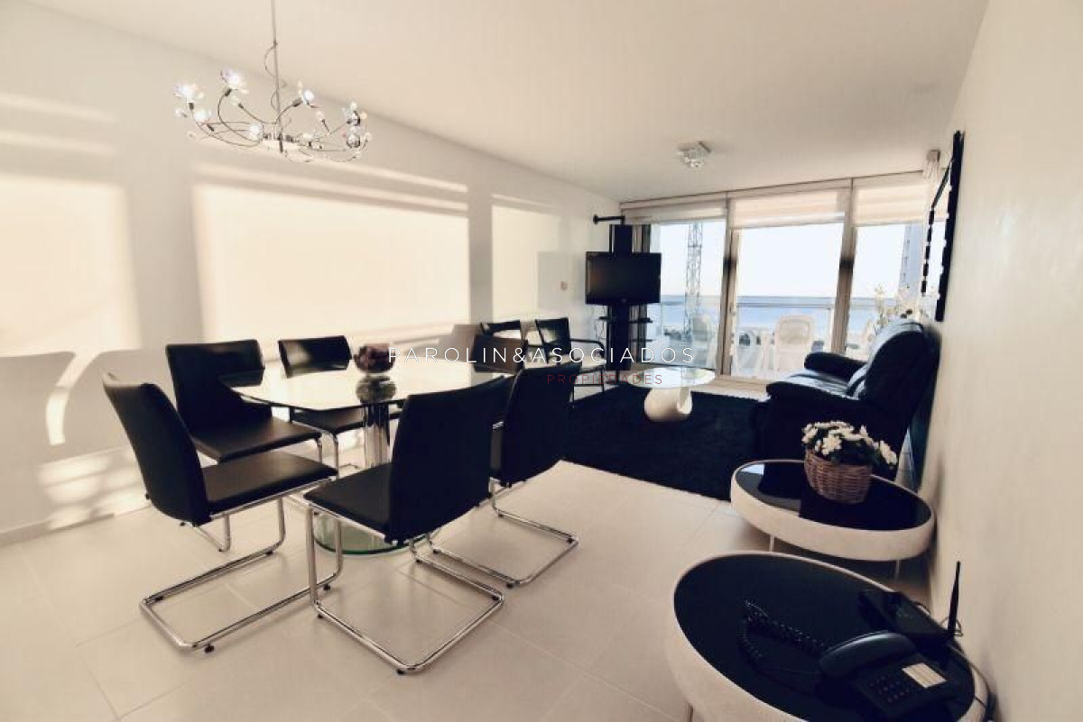 Apartamento 2 dormitorios en Season Tower, Punta del Este  