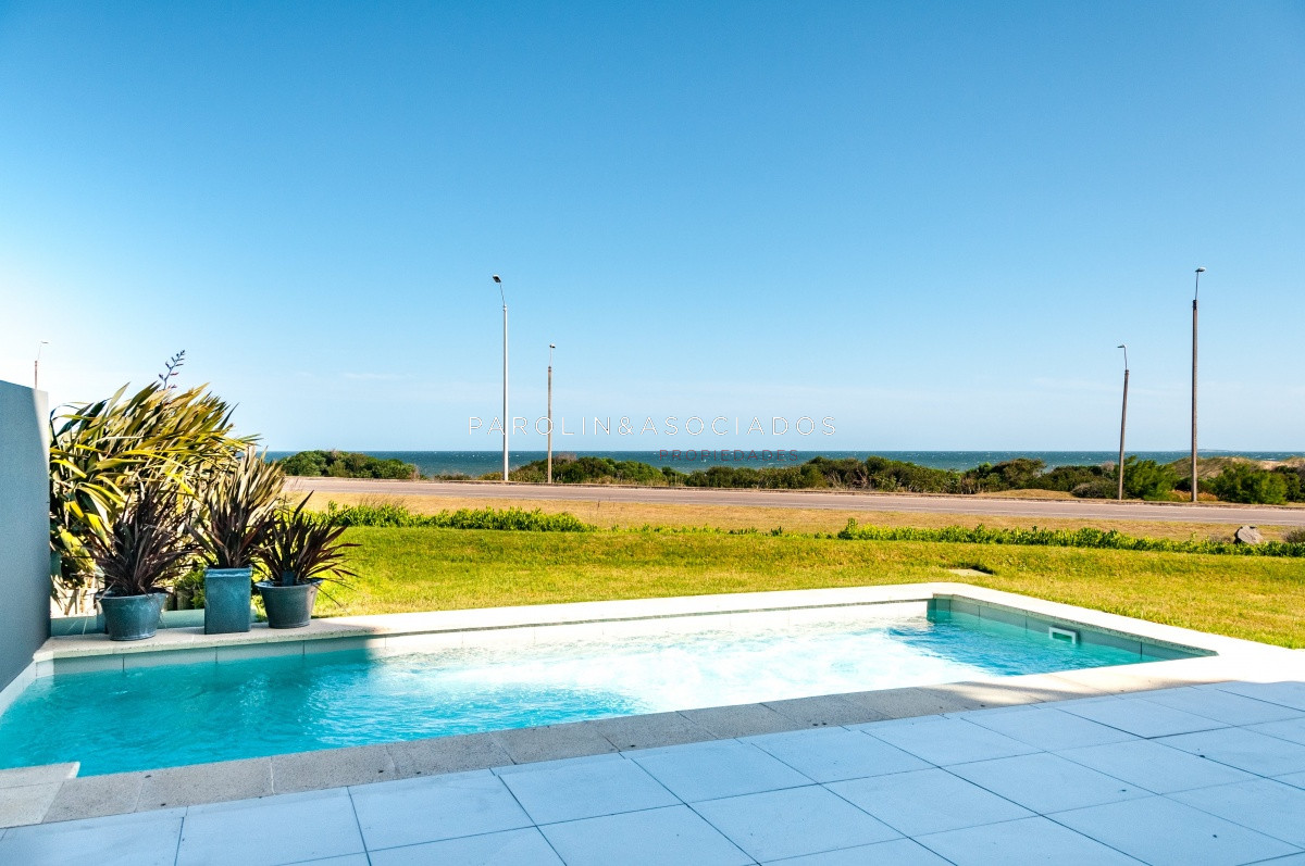 Apartamento en venta en planta baja en Tiburón Terrazas, Punta del Este. - JPA2963A