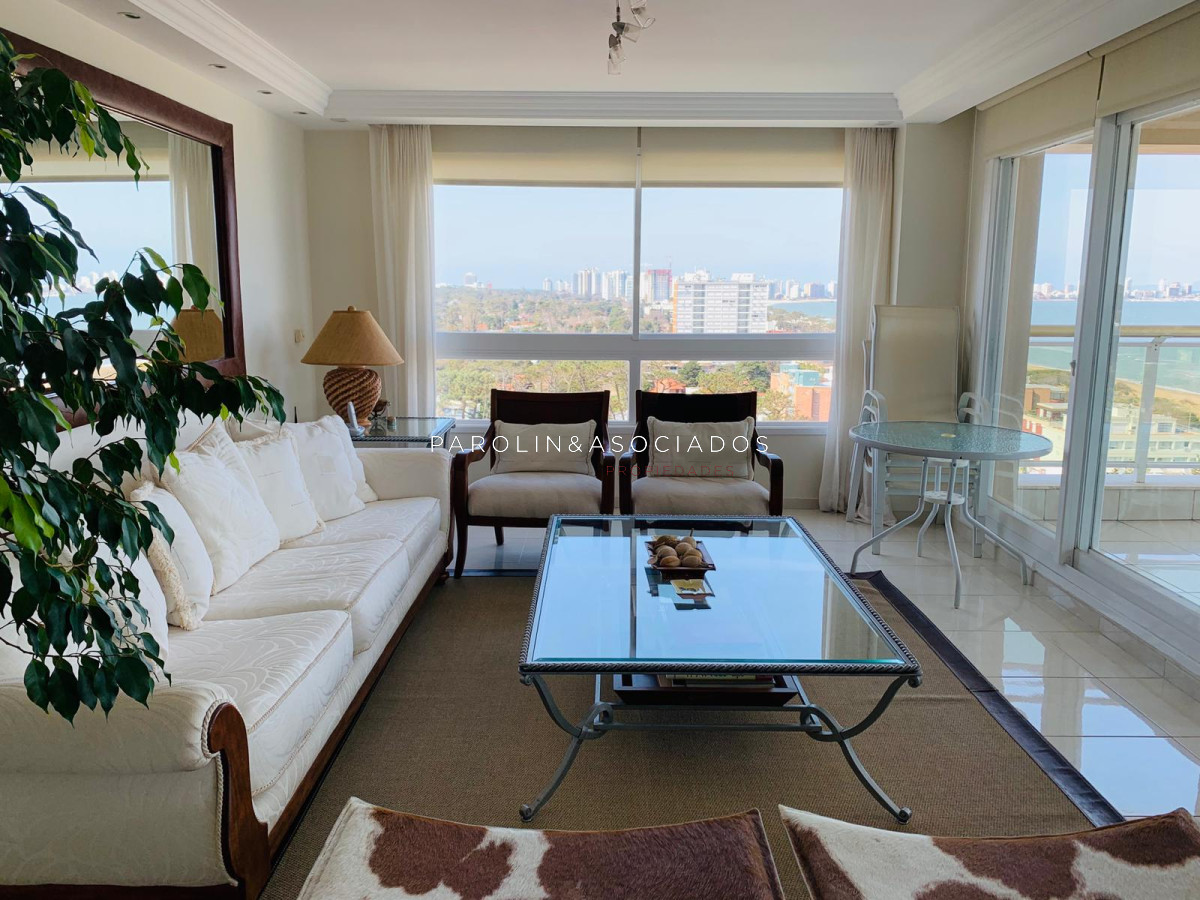 Apartamento en venta de 3 dormitorios en Le Jardin, Punta del Este. - JPA2309A