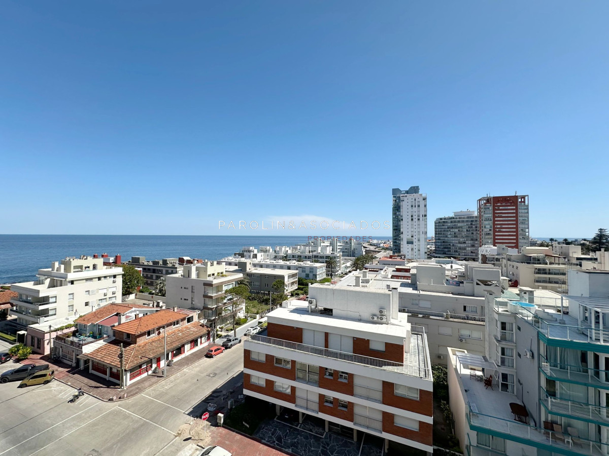 Departamento de 1 Dormitorio en Venta en Edificio Van Gogh, Punta del este 
