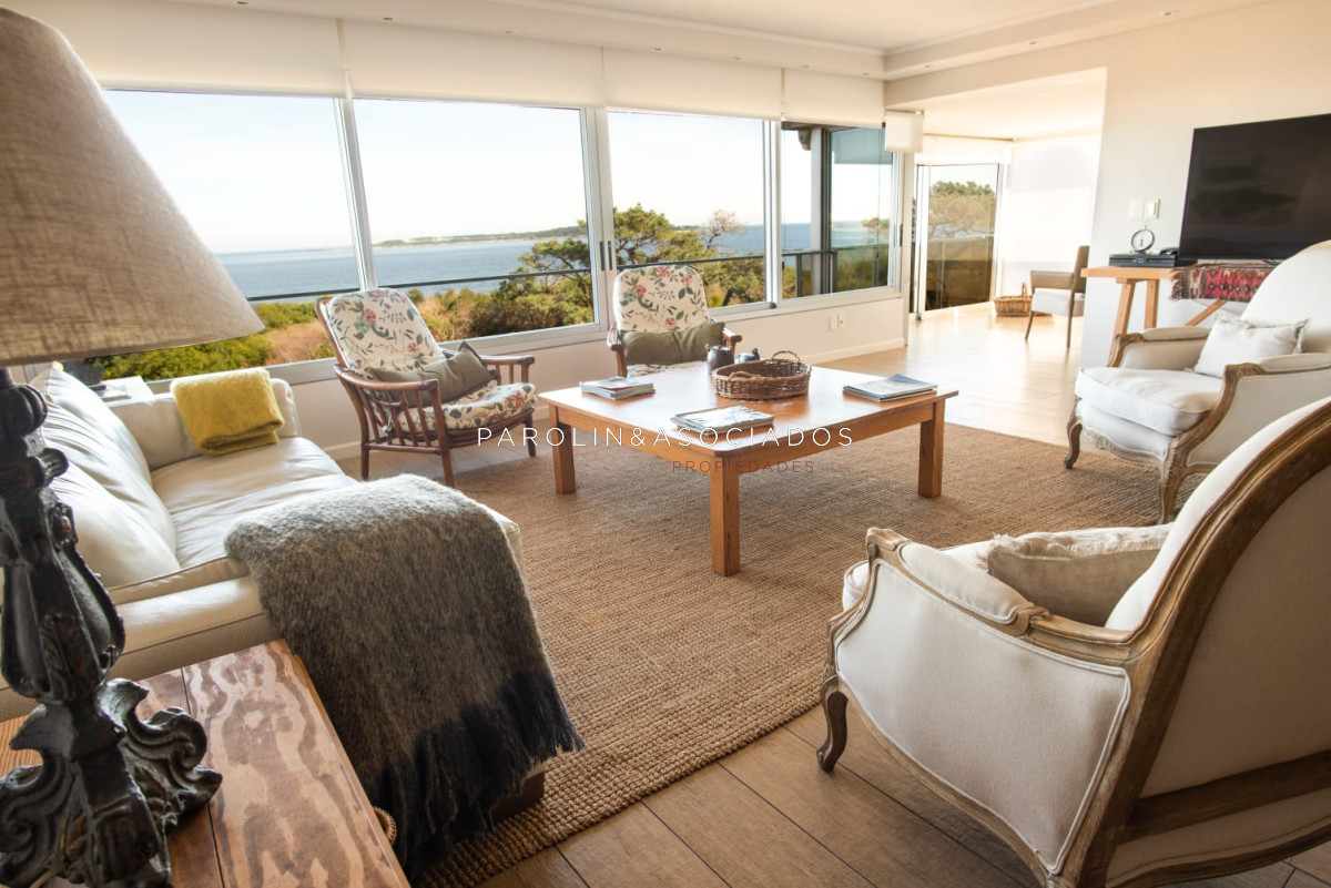 Mansa - GoPunta - Portal Inmobiliario de Punta del Este - Maldonado