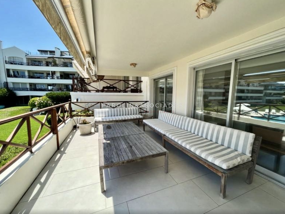 Bikini - GoPunta - Portal Inmobiliario de Punta del Este - Maldonado