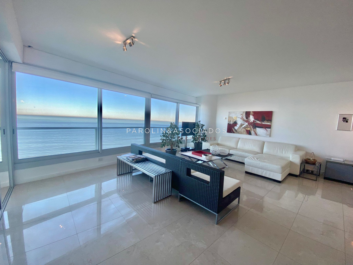 Brava - GoPunta - Portal Inmobiliario de Punta del Este - Maldonado