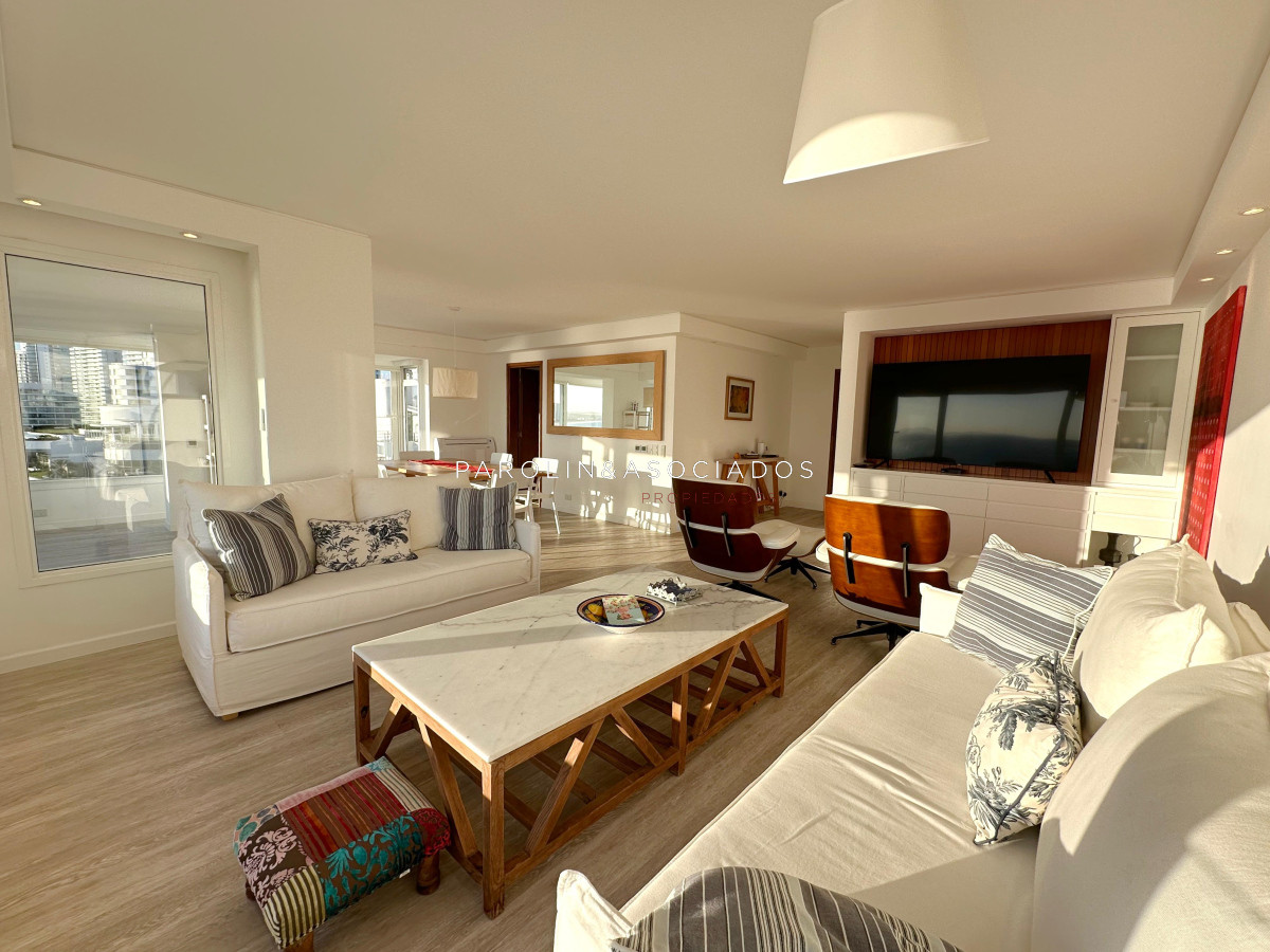 Mansa - GoPunta - Portal Inmobiliario de Punta del Este - Maldonado