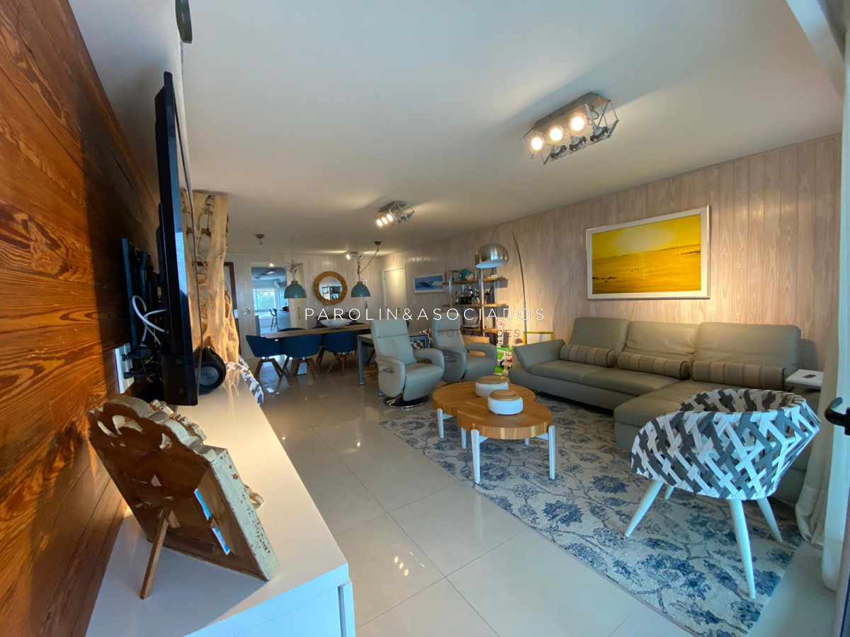 Brava - GoPunta - Portal Inmobiliario de Punta del Este - Maldonado