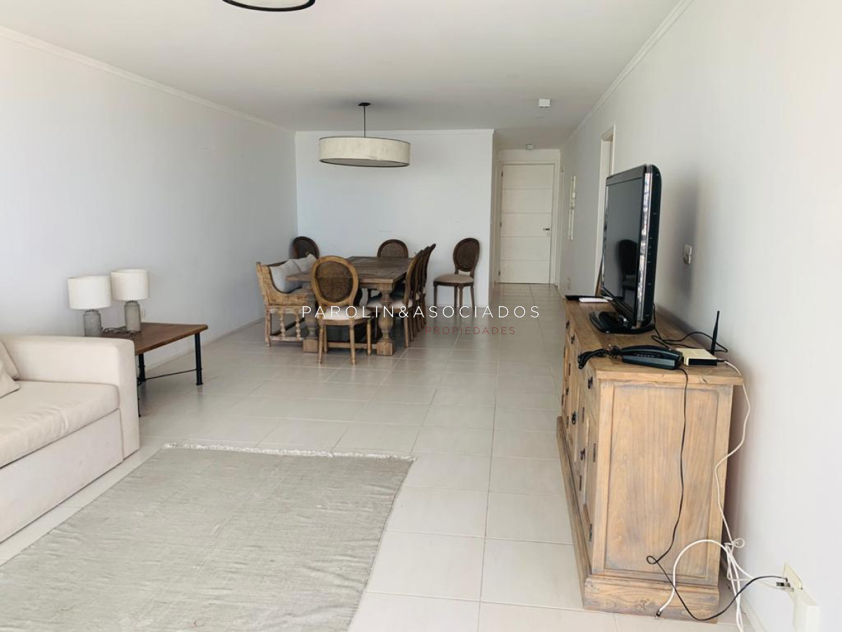 Aidy Grill - GoPunta - Portal Inmobiliario de Punta del Este - Maldonado