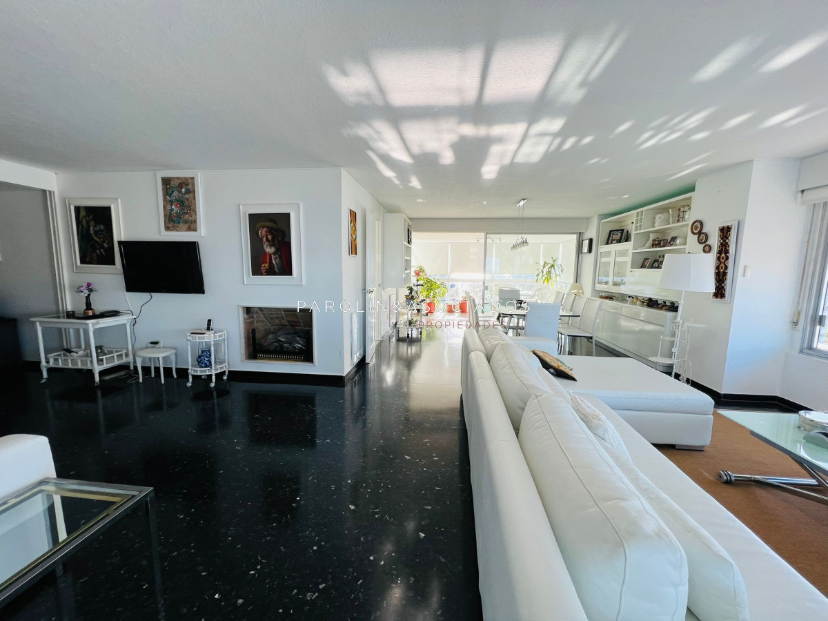 Brava - GoPunta - Portal Inmobiliario de Punta del Este - Maldonado