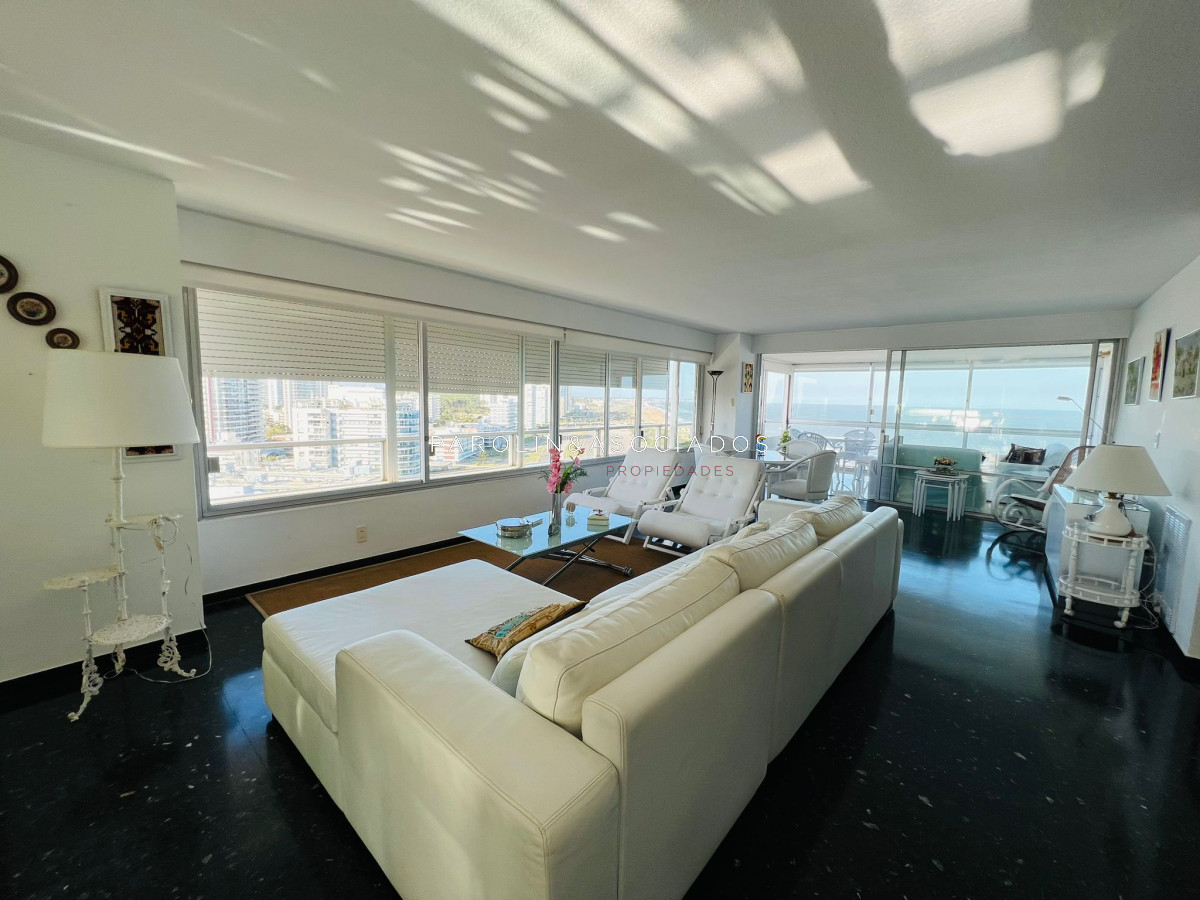 Brava - GoPunta - Portal Inmobiliario de Punta del Este - Maldonado