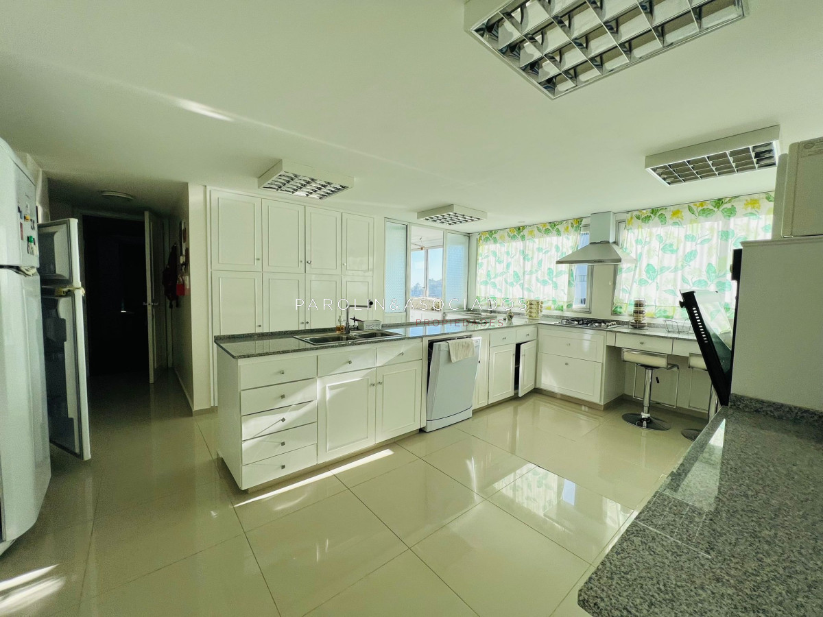 Brava - GoPunta - Portal Inmobiliario de Punta del Este - Maldonado