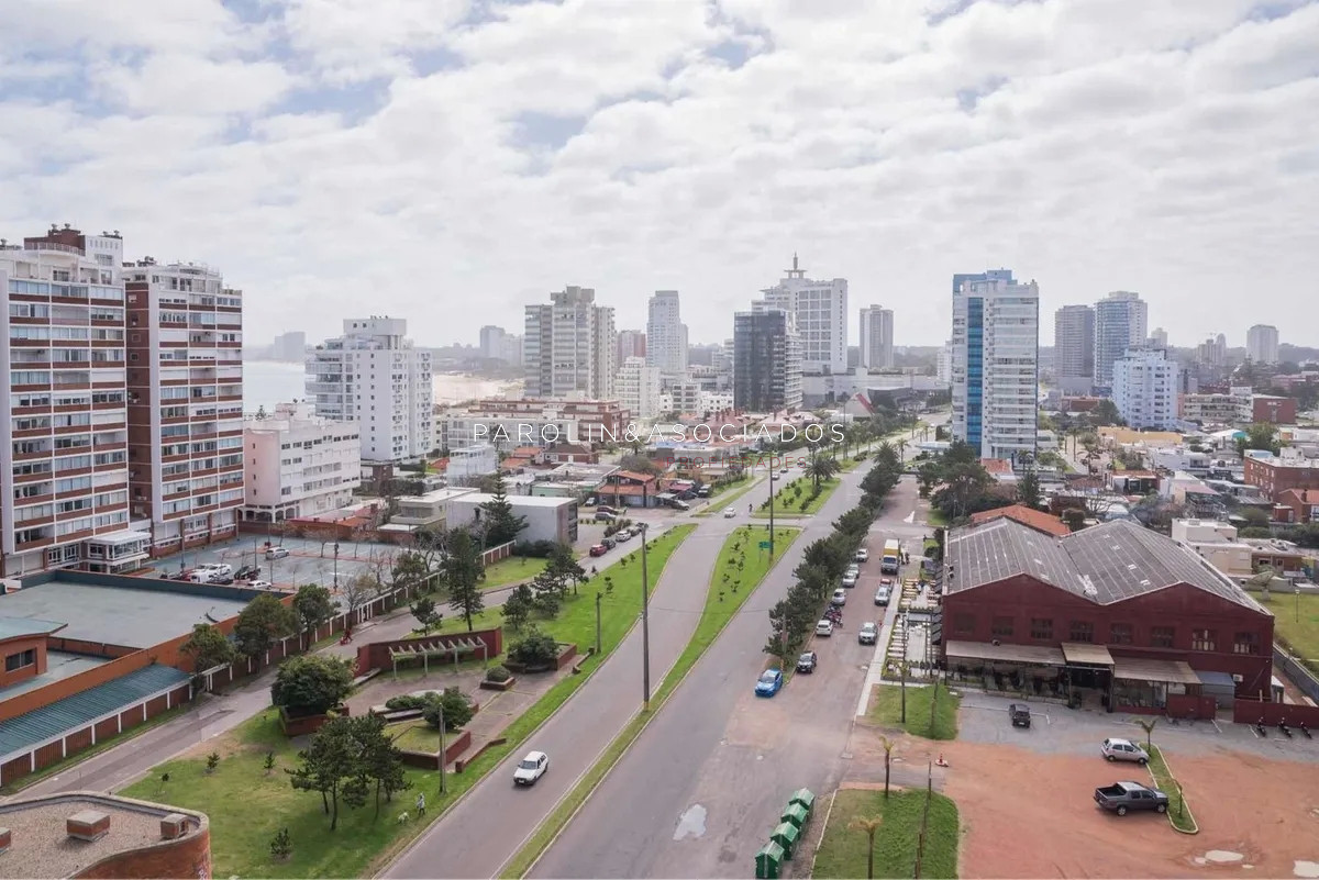 Brava - GoPunta - Portal Inmobiliario de Punta del Este - Maldonado