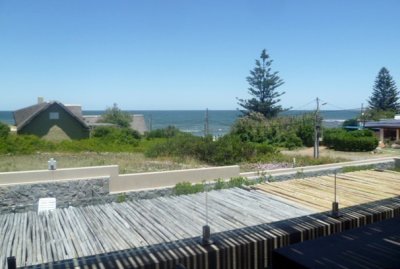 Apartamento en venta de 3 dormitorios en Palcos de Montoya, Punta del Este.