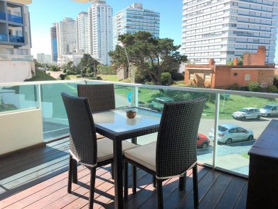 Apartamento en venta de 2 dormitorios en Brava, Punta del Este.