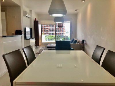 Apartamento en venta de 2 dormitorios en Wind, Punta del Este.