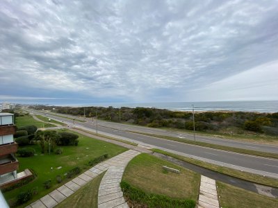 Apartamento en venta de 3 dormitorios en Terrazas de Villa Brava, Punta del Este.