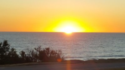 Apartamento en venta de 2 dormitorios en Punta del Este.