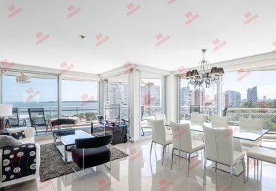 Departamento en Venta de 3 Dormitorios y dependencia en Sunrise Tower, Punta del Este