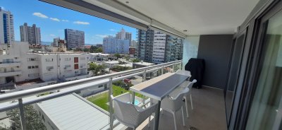 Apartamento en venta de 1 dormitorio en Onix Tower, Punta del Este.