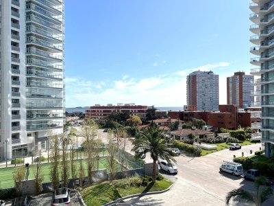 Apartamento en venta de 2 dormitorios en Miami Boulevard ll, Punta del Este.