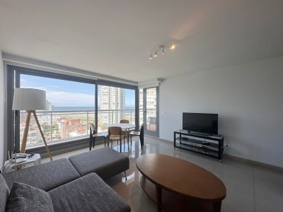 Departamento de 1 Dormitorio en Edificio Onix, Punta del Este