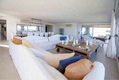 Apartamento en venta de 3 dormitorios en Terrazas de Villa Brava, Punta del Este.