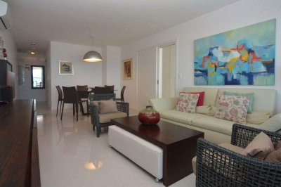Apartamento en venta en Icon Brava Tower, Punta del Este.