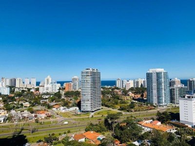 Apartamento en venta de 2 dormitorios en Miami Boulevard, Punta del Este.